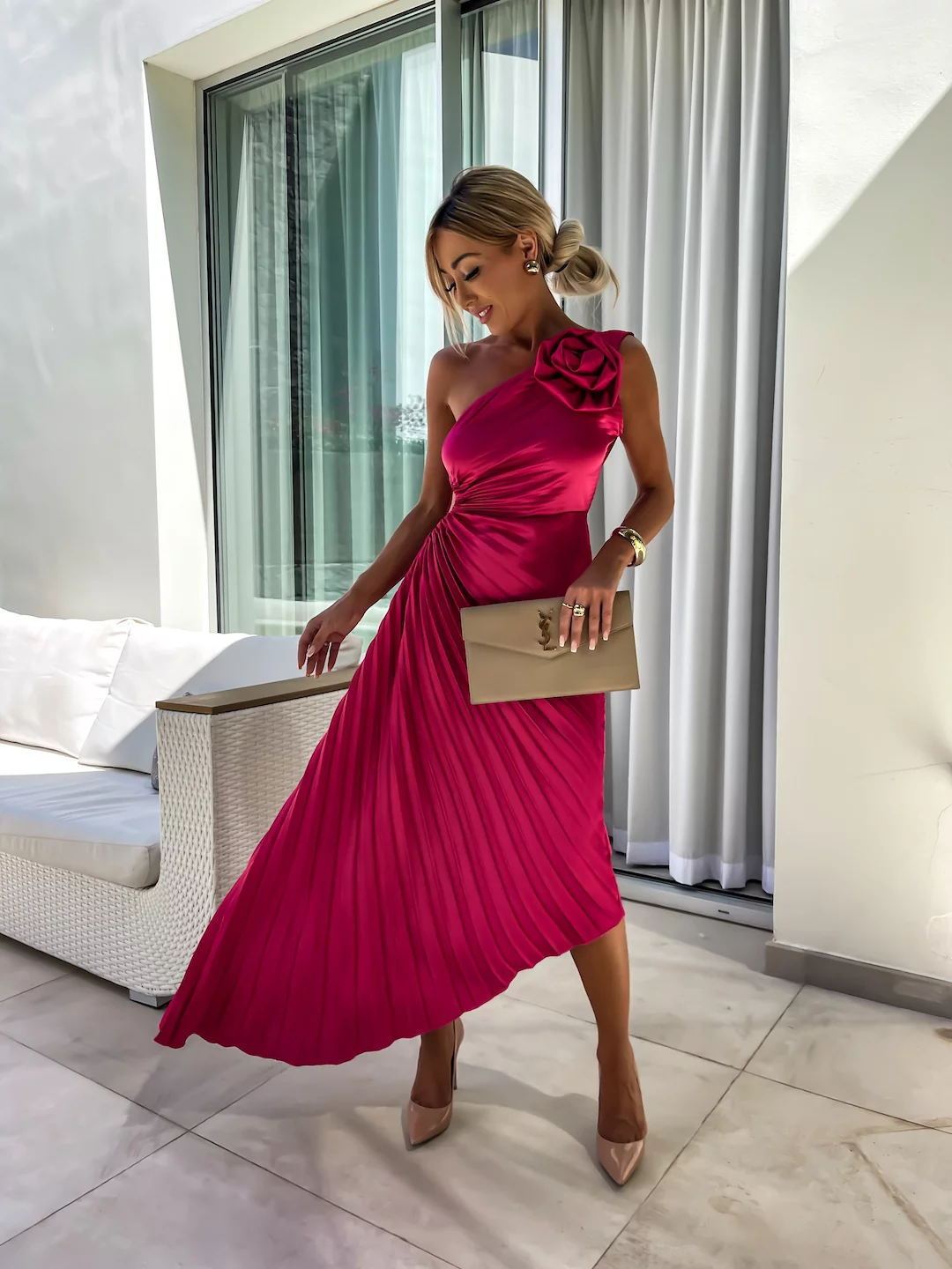 Ins Pleated One-shoulder Dress With Big Rose Flower Fashionable Sexy Evening Party Club Asymmetrical Dress